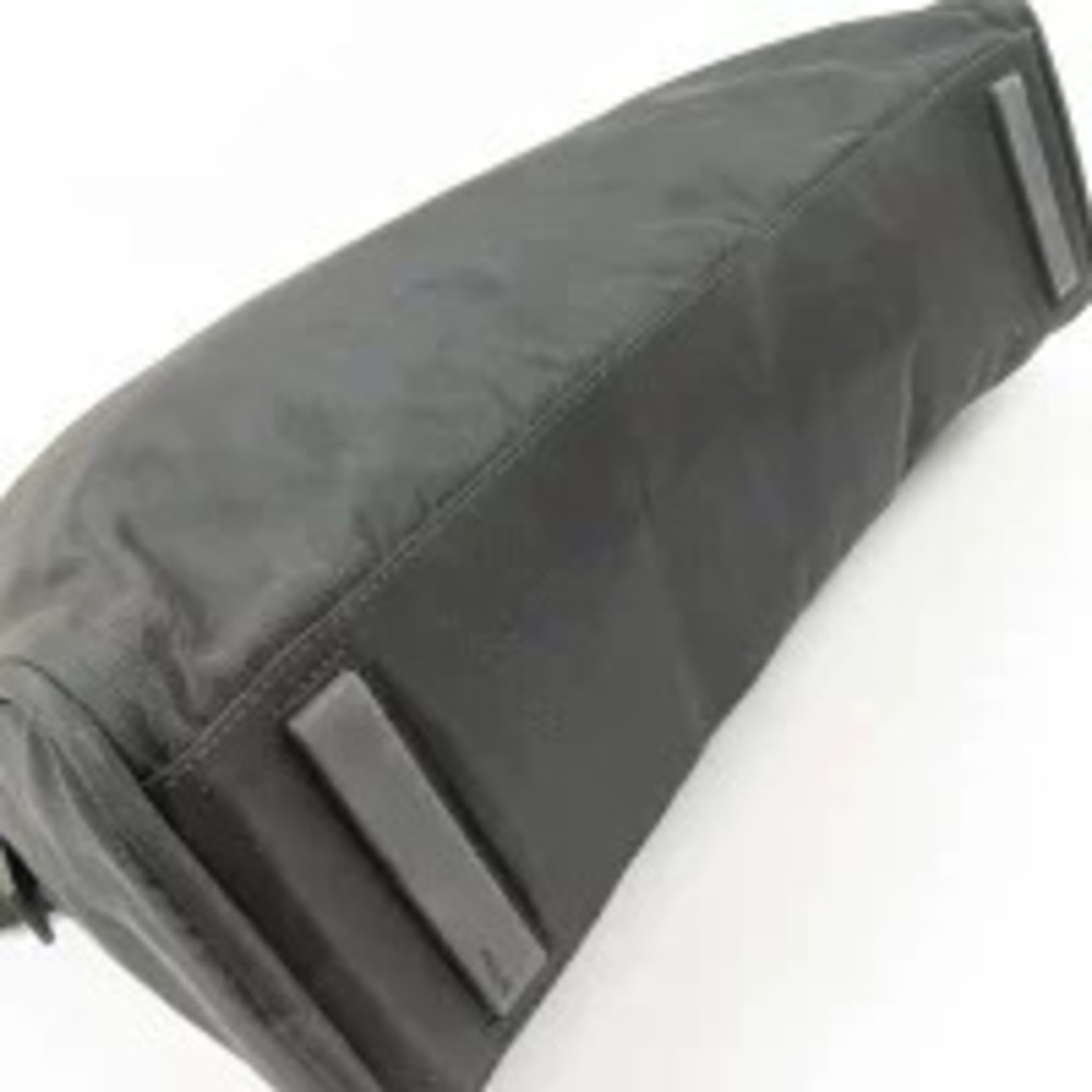 Prada Triangle Handbag Black - Picture 7 of 9